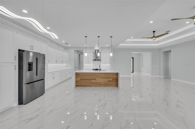 18702 ARAPAHOE CIRCLE, Port Charlotte, FL 33948