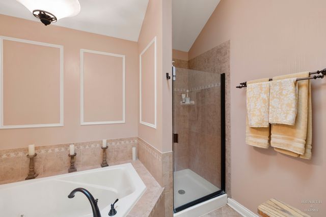 305 N Dale Avenue, Mchenry, IL 60050