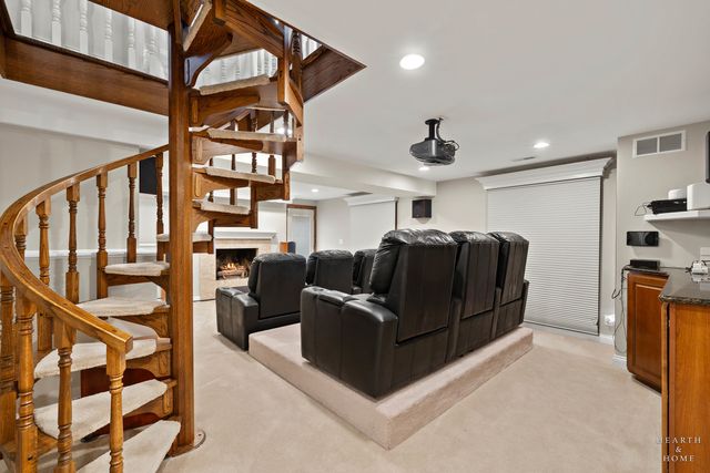 305 N Dale Avenue, Mchenry, IL 60050