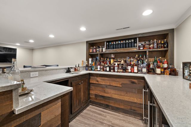 305 N Dale Avenue, Mchenry, IL 60050