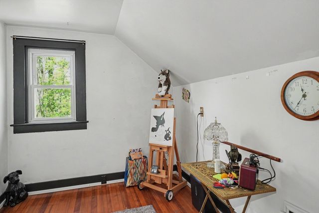 14 Mill St, Northborough, MA 01532