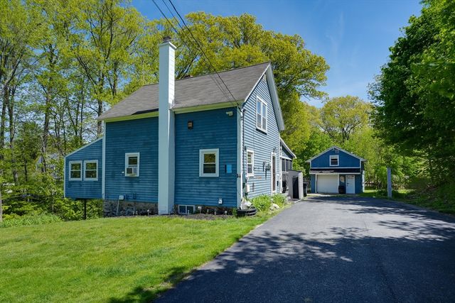 14 Mill St, Northborough, MA 01532