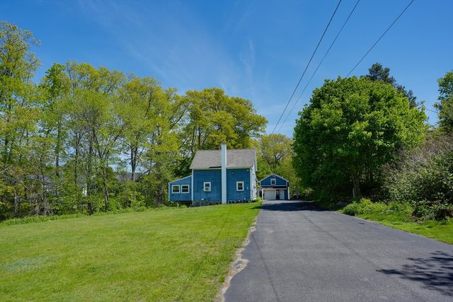 14 Mill St, Northborough, MA 01532