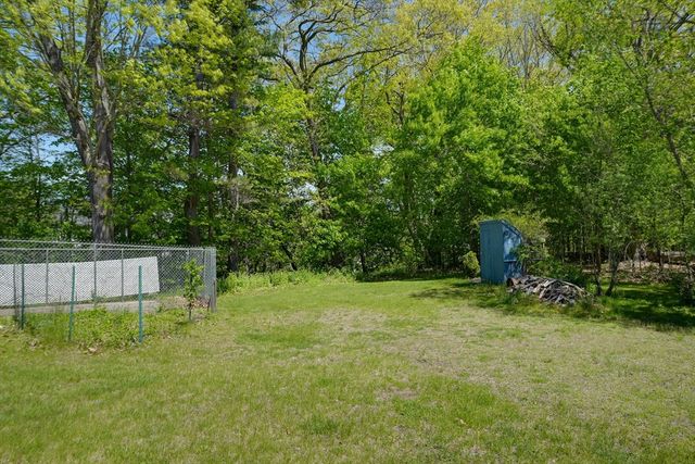 14 Mill St, Northborough, MA 01532
