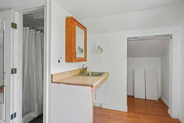 14 Mill St, Northborough, MA 01532