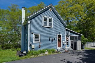 14 Mill St, Northborough, MA 01532