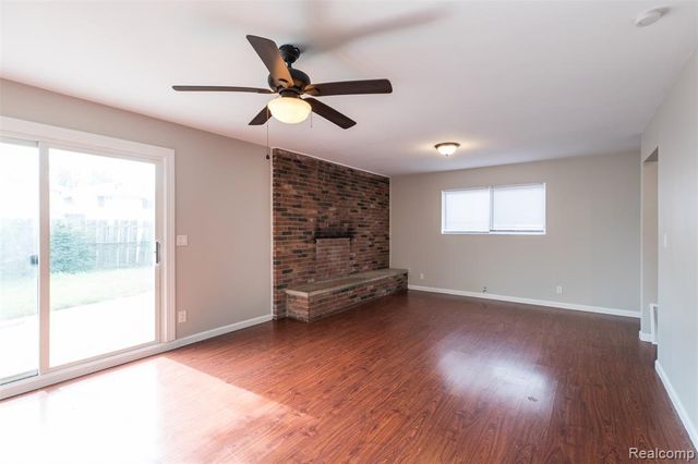 6739 Caribou Street, Westland, MI 48185