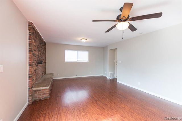 6739 Caribou Street, Westland, MI 48185