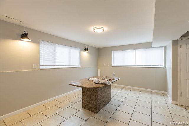 6739 Caribou Street, Westland, MI 48185