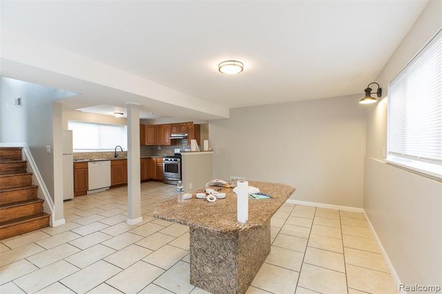 6739 Caribou Street, Westland, MI 48185