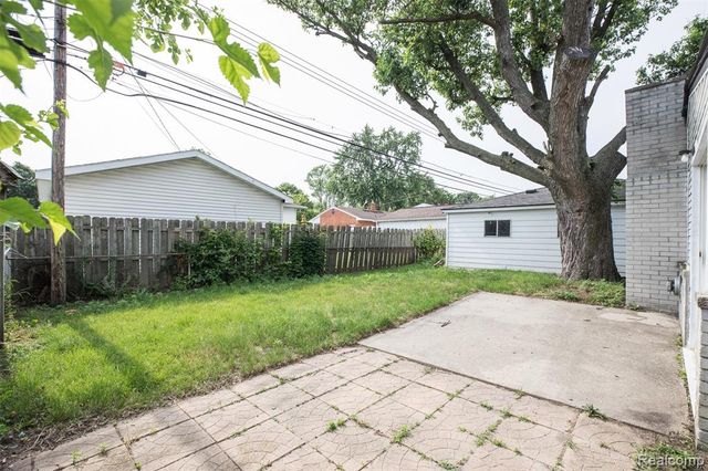 6739 Caribou Street, Westland, MI 48185