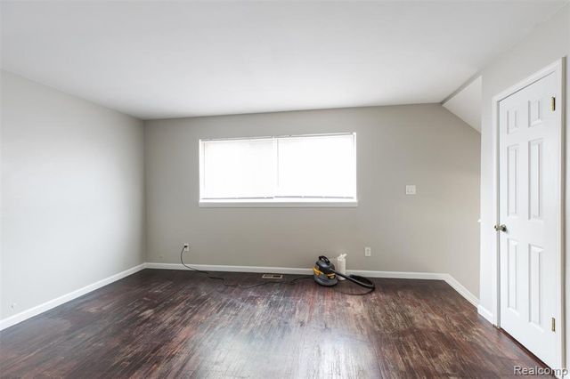 6739 Caribou Street, Westland, MI 48185