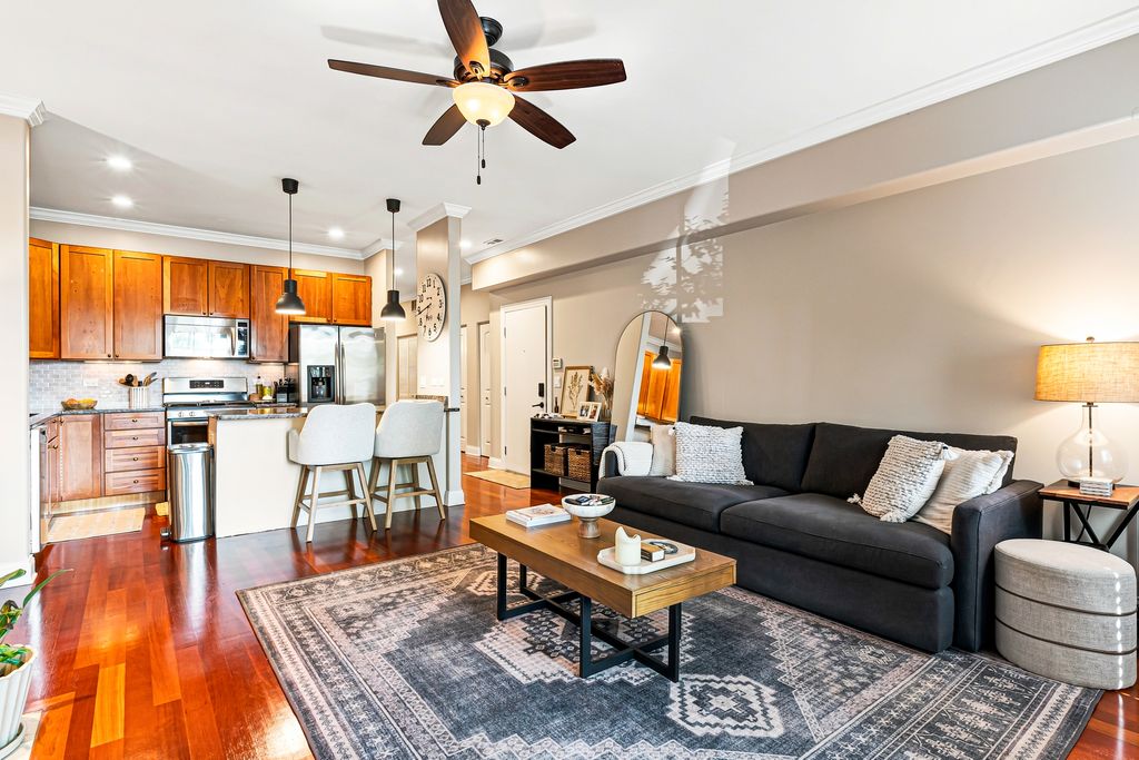 2235 N Lister Avenue 102, Chicago, IL 60614 — photo 2