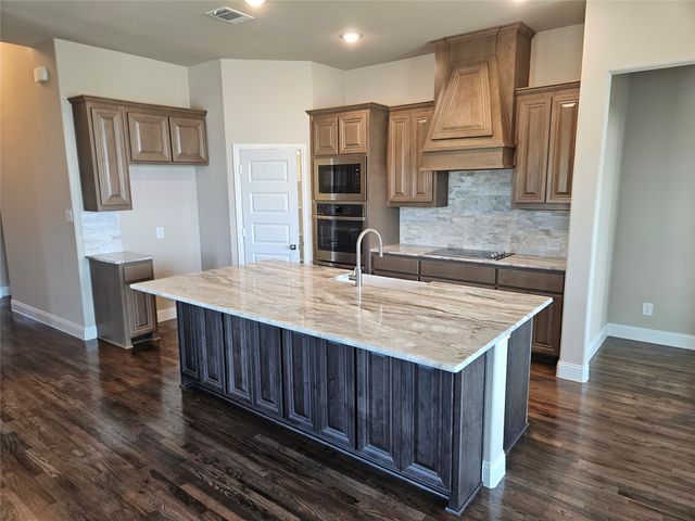 2721 Silo Lane, Van Alstyne, TX 75495