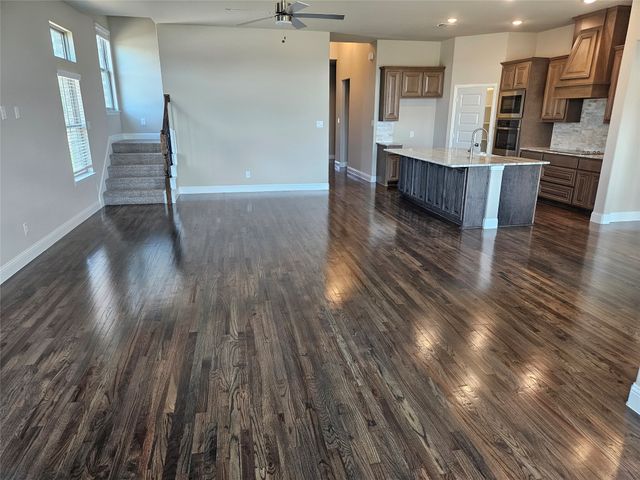 2721 Silo Lane, Van Alstyne, TX 75495