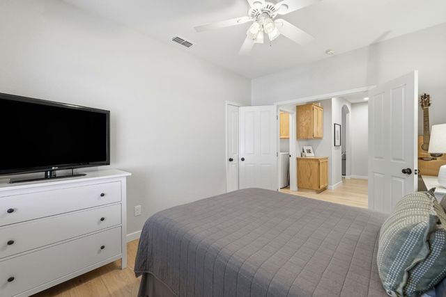 43 Kingsbury Ct, Roseville, CA 95678