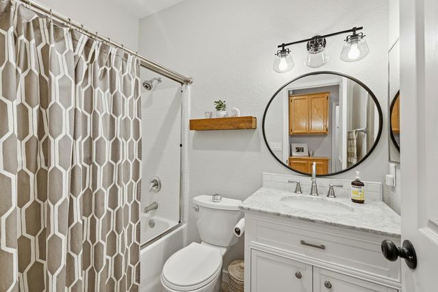 43 Kingsbury Ct, Roseville, CA 95678