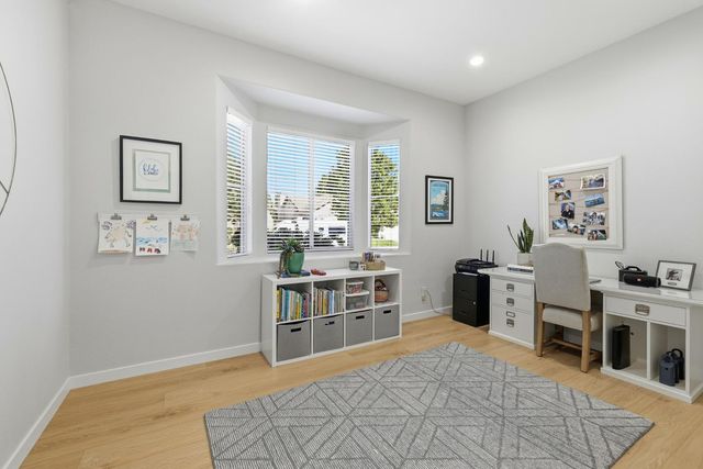 43 Kingsbury Ct, Roseville, CA 95678