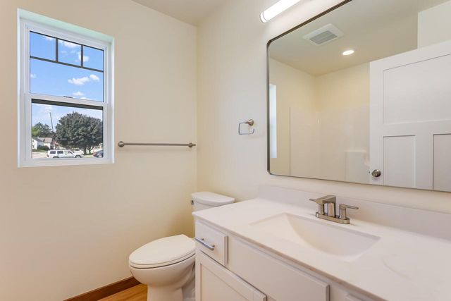 2205 Kellner STREET, Manitowoc, WI 54220