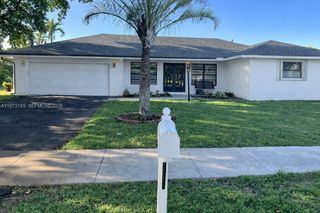 1801 NW 42nd St, Oakland Park, FL 33309