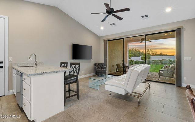 6119 E Gold Dust Avenue, Paradise Valley, AZ 85253