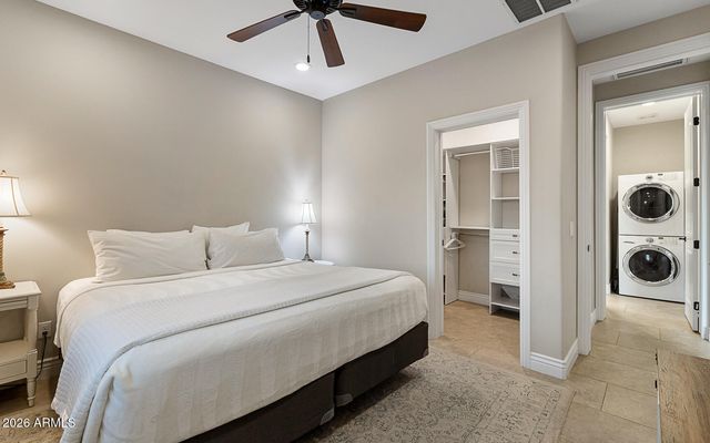 6119 E Gold Dust Avenue, Paradise Valley, AZ 85253