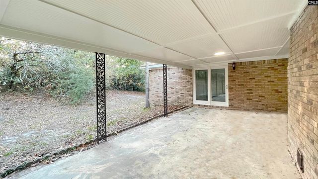 140 Park Shore Drive E, Columbia, SC 29223
