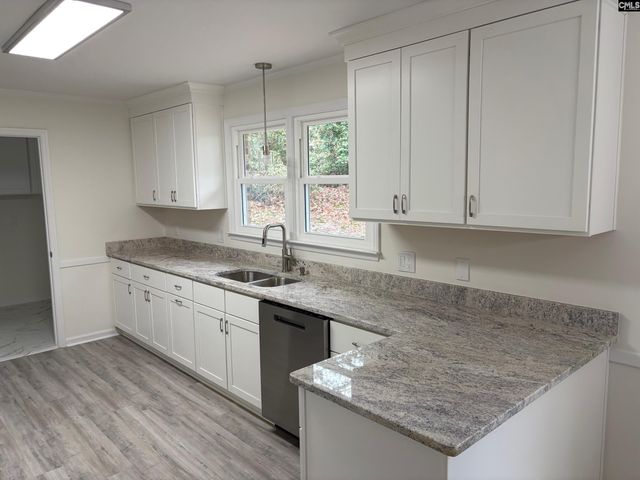 140 Park Shore Drive E, Columbia, SC 29223