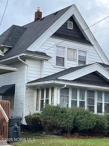 1211 Manila Street, Toledo, OH 43607