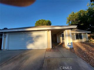 44025 Glenraven, Lancaster, CA 93535