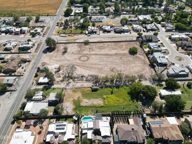 5825 WESTSIDE Drive, El Paso, TX 79932
