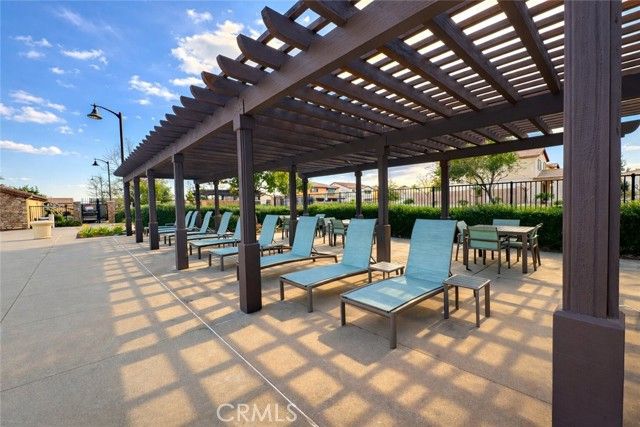 6971 Sagebrush Way, Fontana, CA 92336