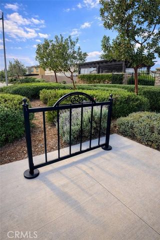 6971 Sagebrush Way, Fontana, CA 92336