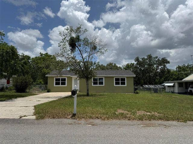 2549 OLIVE AVENUE, Lake Wales, FL 33898