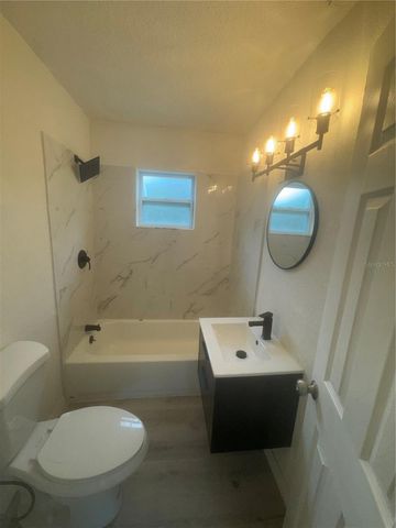 2549 OLIVE AVENUE, Lake Wales, FL 33898