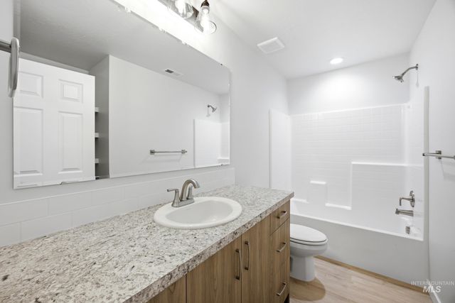 1357 Sunday River St, Middleton, ID 83644