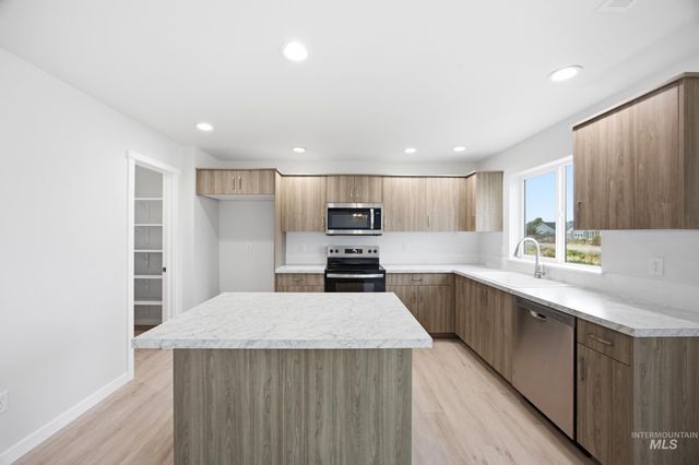 1357 Sunday River St, Middleton, ID 83644