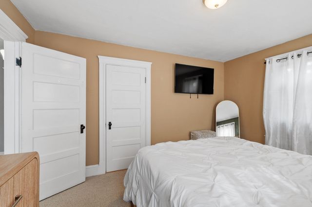 422 Groveland St., Haverhill, MA 01835