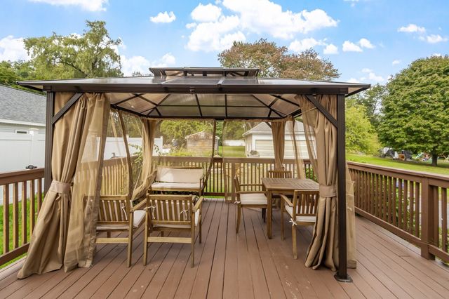 422 Groveland St., Haverhill, MA 01835