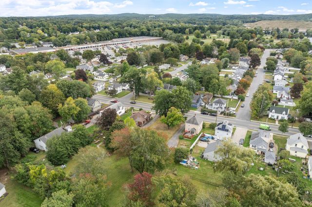 422 Groveland St., Haverhill, MA 01835