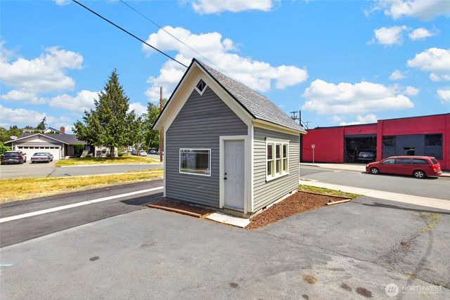 301 W Main Street, Monroe, WA 98272