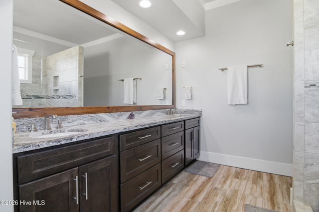 1044 Mallard Bay Road, Hampstead, NC 28443