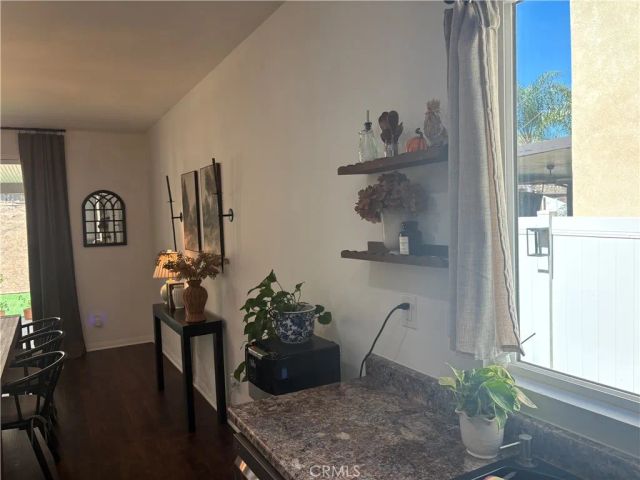 3672 Old Oak, San Jacinto, CA 92582