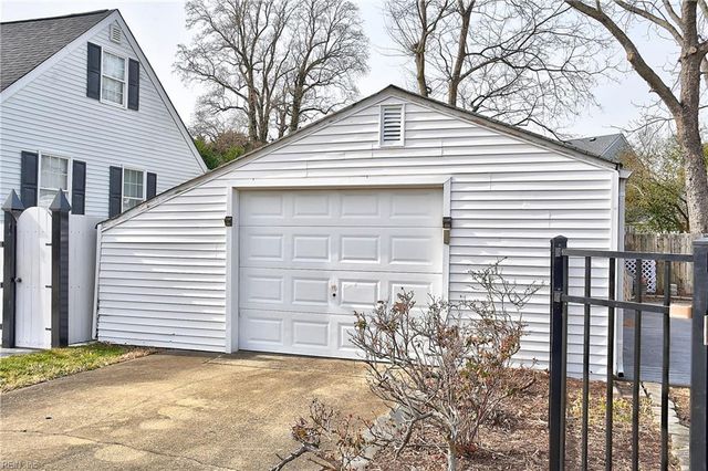 1603 Croyden RD, Norfolk, VA 23503