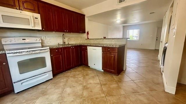 560 NW 82nd Place 306, Miami, FL 33126