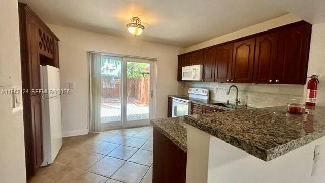 560 NW 82nd Place 306, Miami, FL 33126