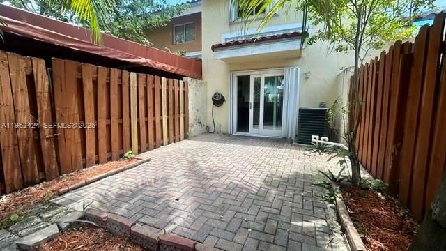 560 NW 82nd Place 306, Miami, FL 33126