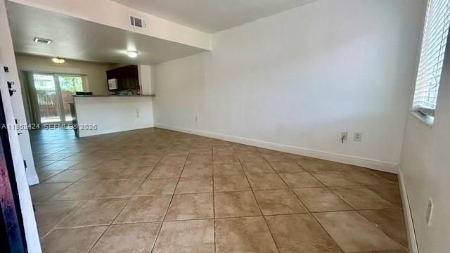 560 NW 82nd Place 306, Miami, FL 33126