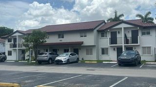 560 NW 82nd Place 306, Miami, FL 33126