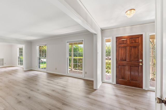 2802 Pecos ST, Austin, TX 78703